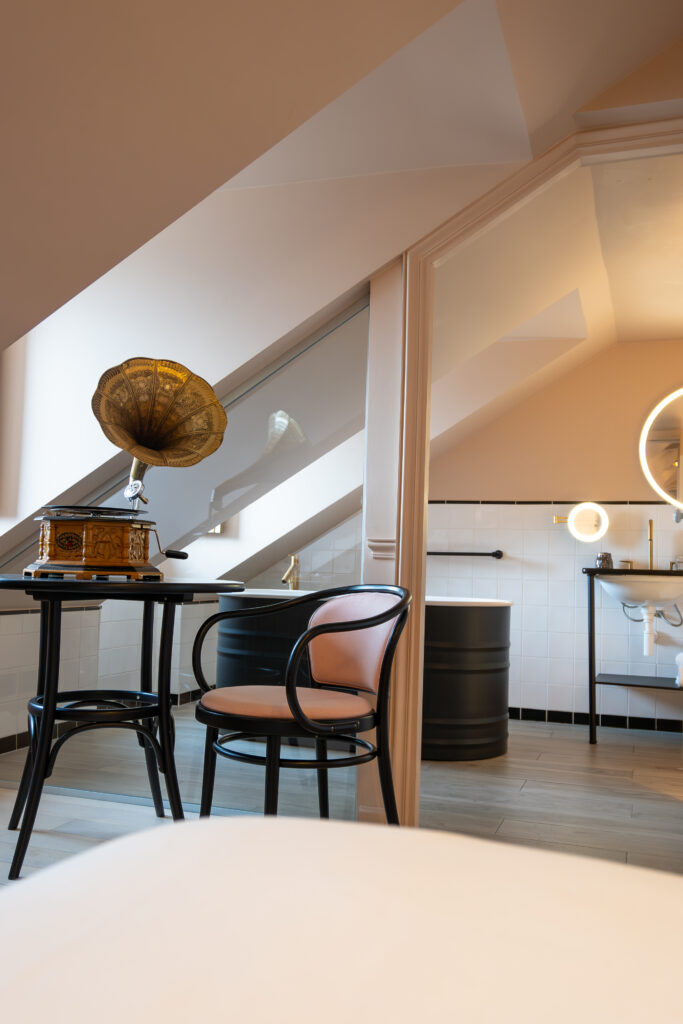 DSC03826-Enhanced-NR